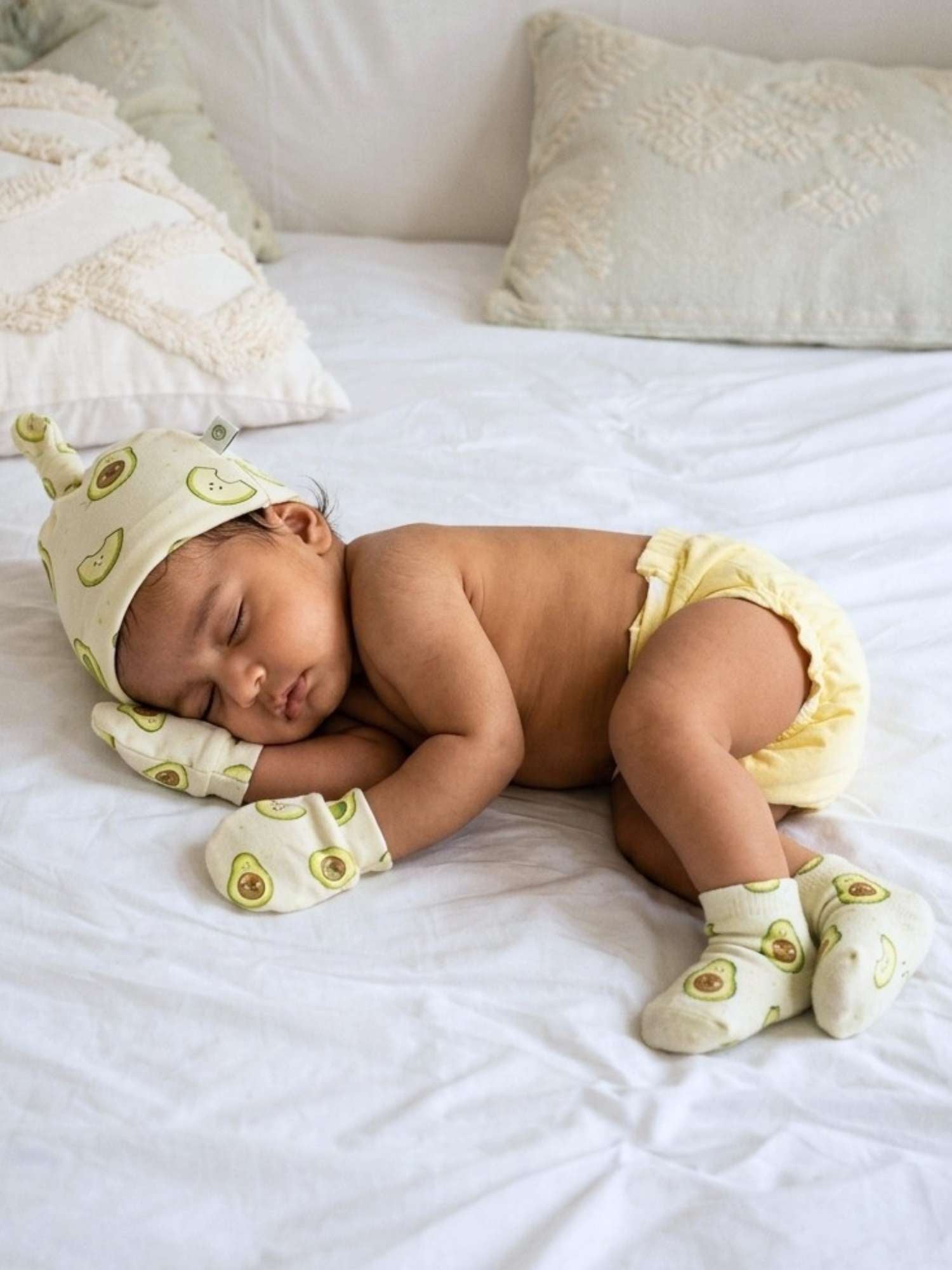 newborn baby bamboo cap mittens socks combo