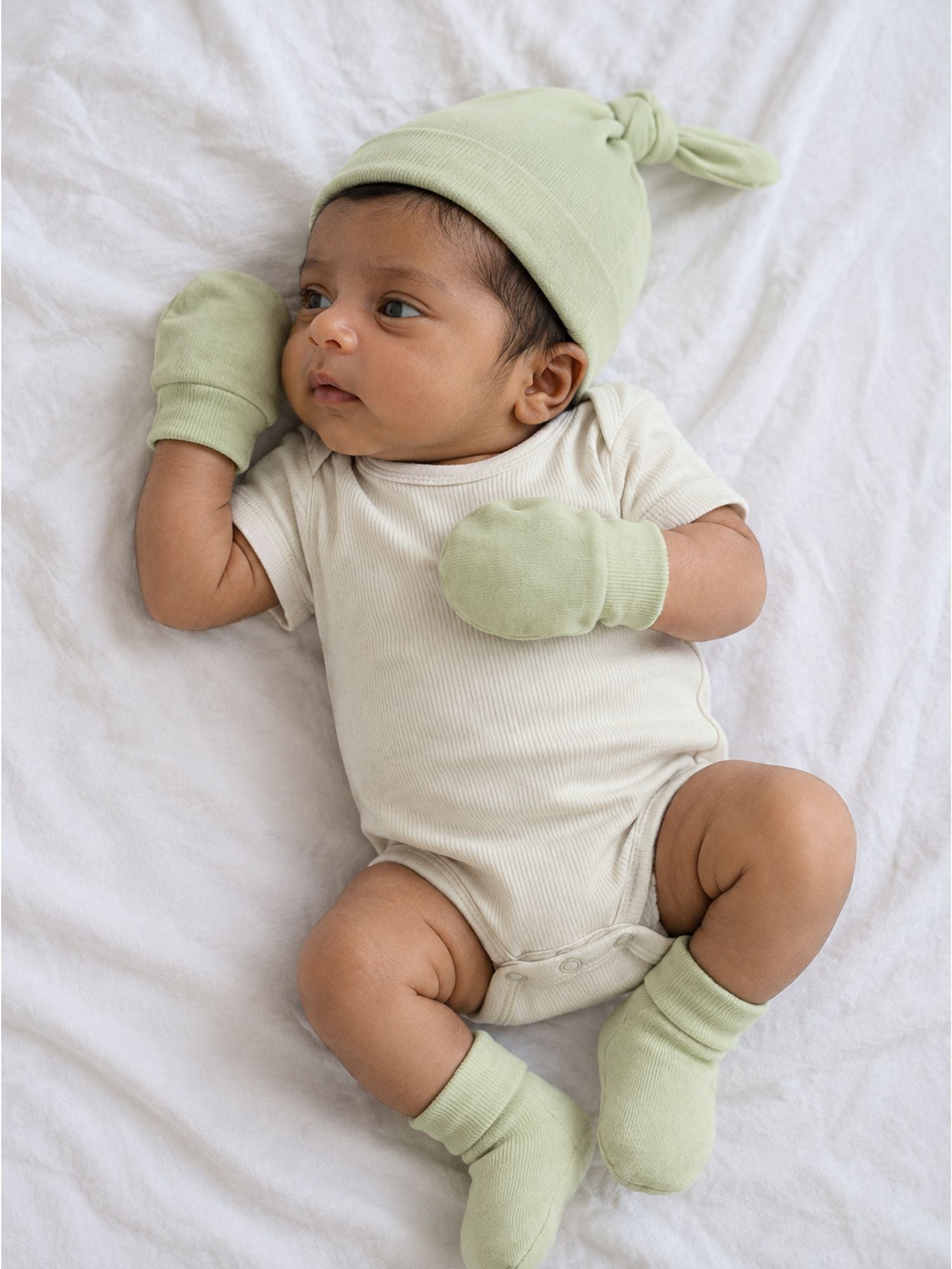 newborn baby bamboo cap mittens socks combo