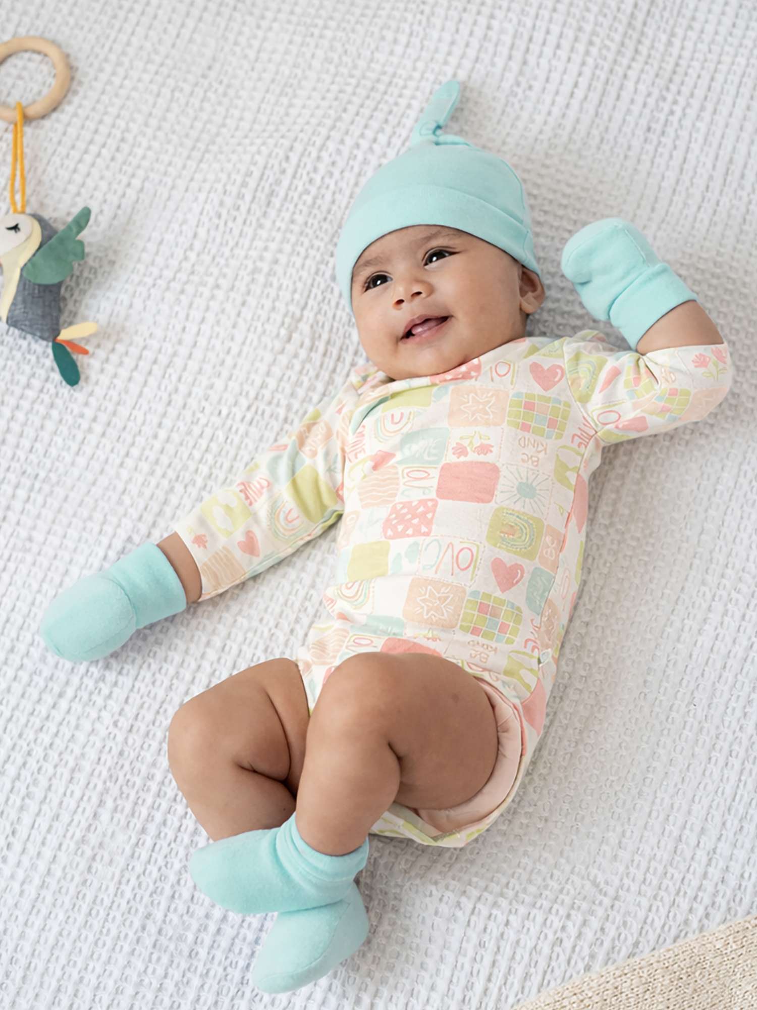 newborn baby bamboo cap mittens socks combo