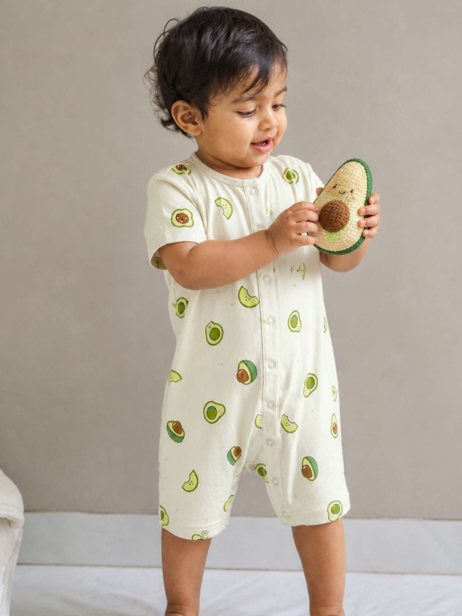 short sleeve bamboo knit romper with snap buttons