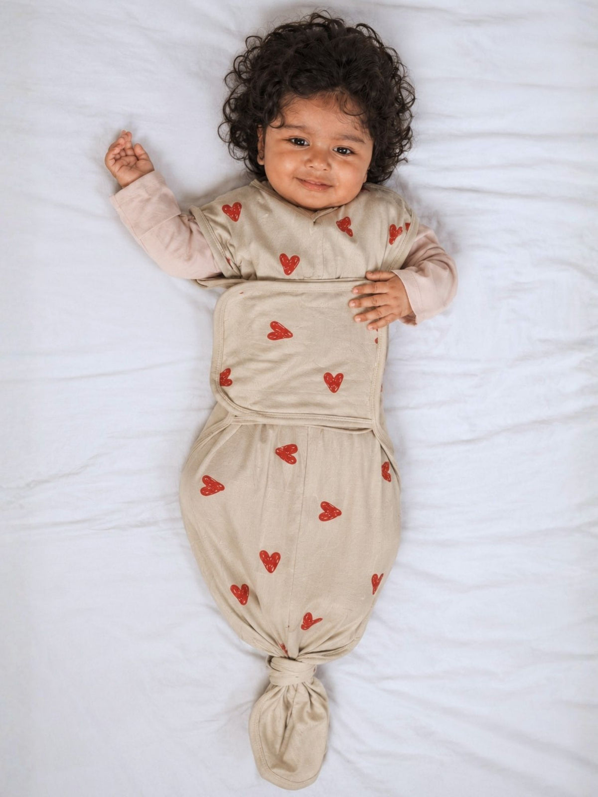 bamboo SNUGZIE™ 3 arms position swaddle pod-b2b