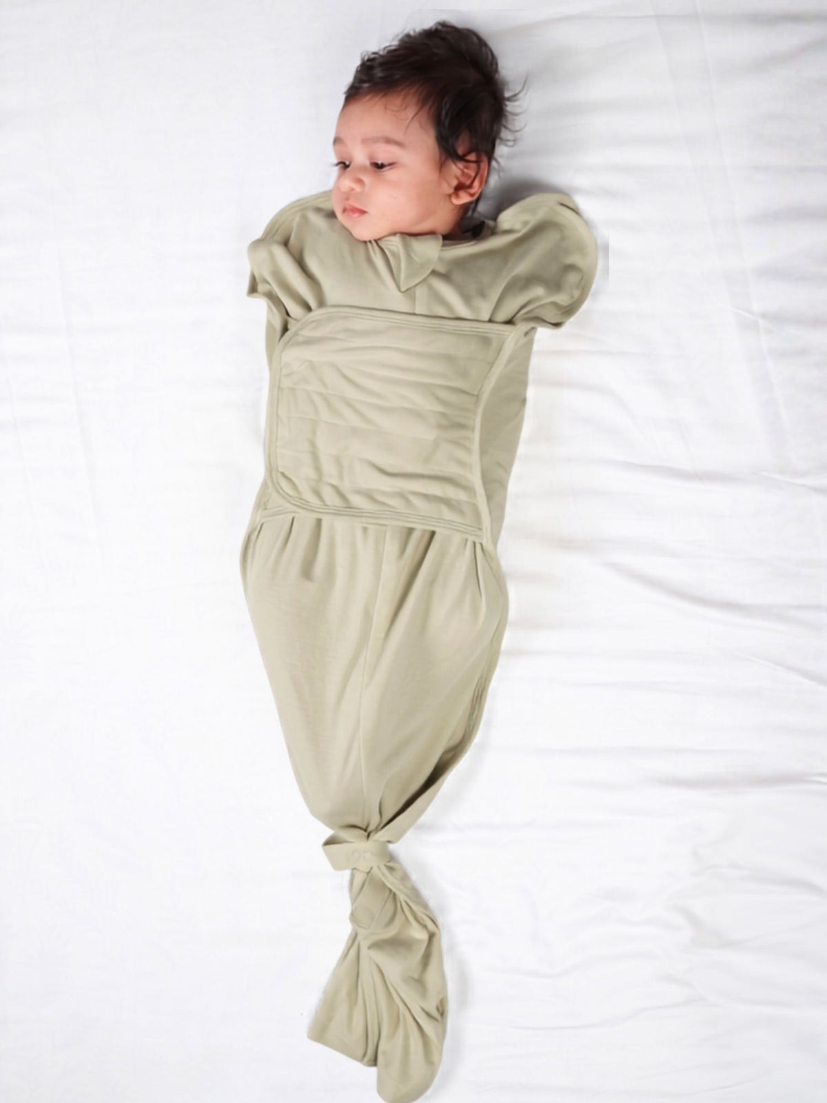 bamboo SNUGZIE™ 3 arms position swaddle pod-b2b