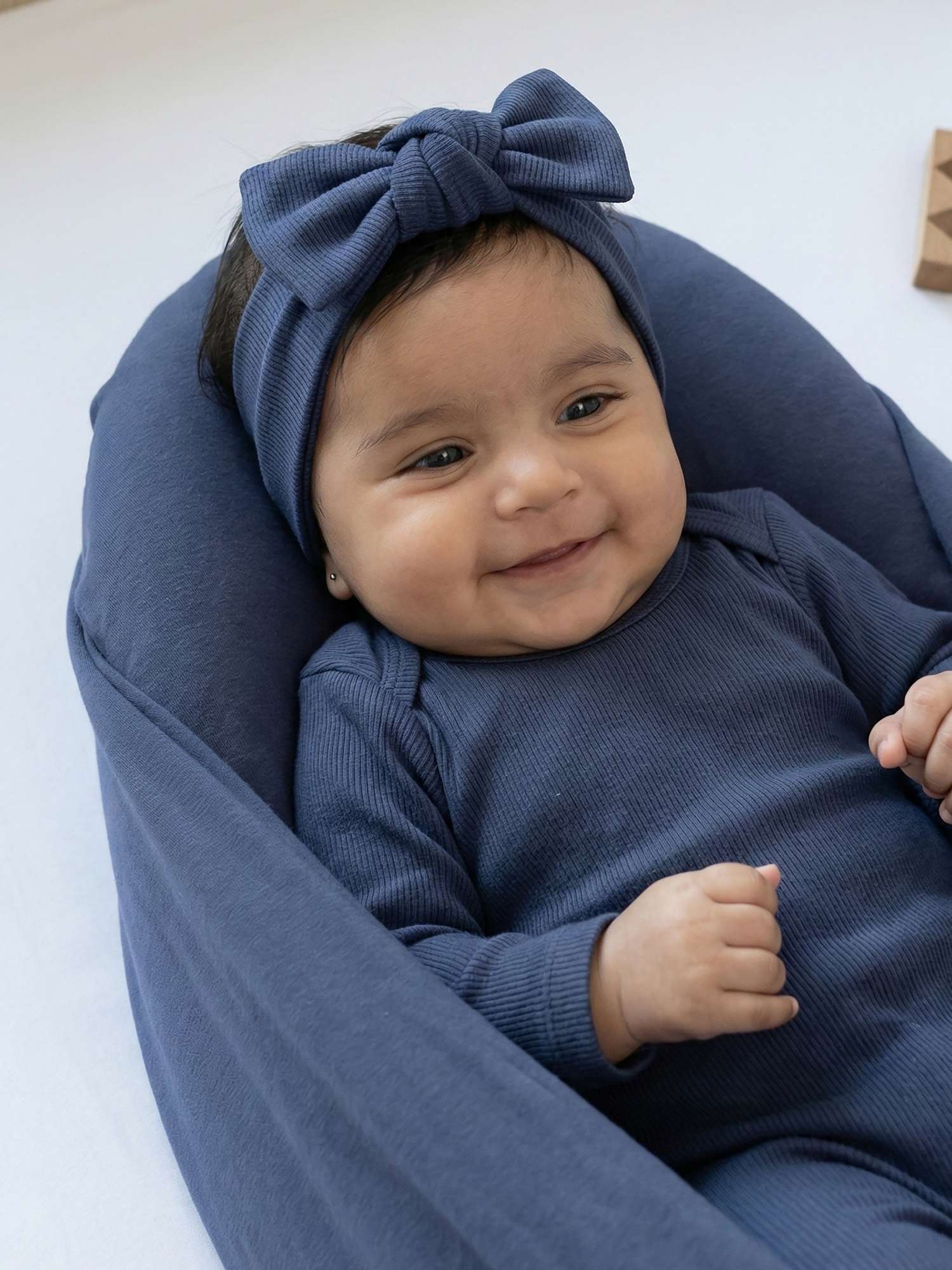 tie-up baby headband